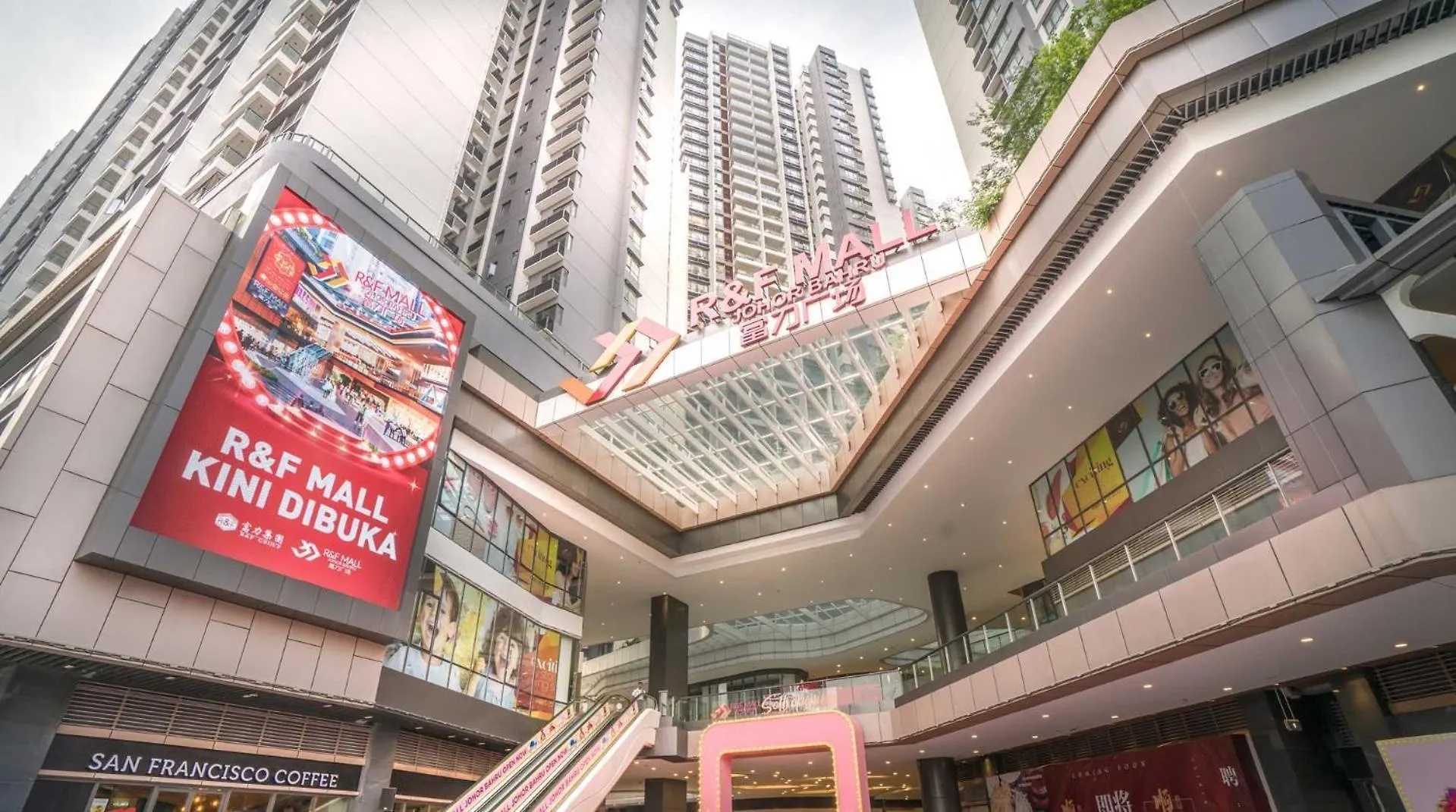 R&F Princess Cove Above Rnf Mall contacts